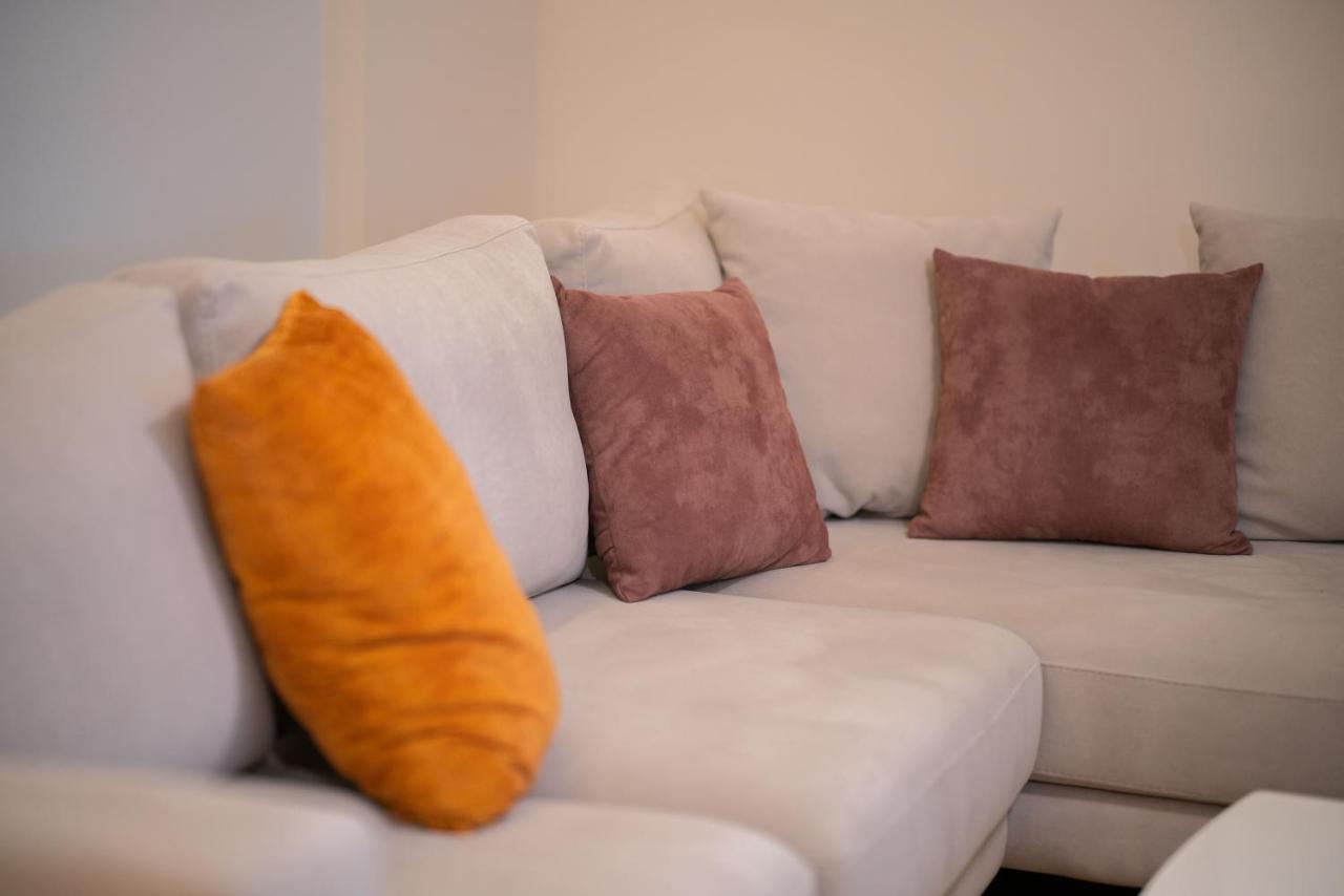 Center Tirana Liv Apartment Экстерьер фото